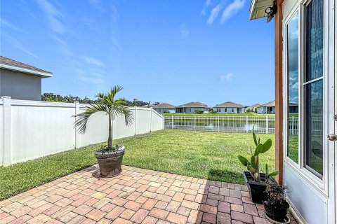 House in Parrish, Florida 3 bedrooms, 140.75 sq.m. № 1883427 - photo 29