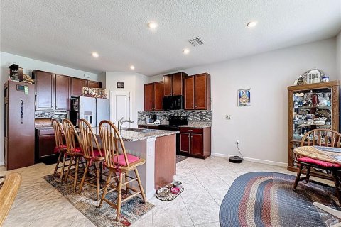 House in Parrish, Florida 3 bedrooms, 140.75 sq.m. № 1883427 - photo 6