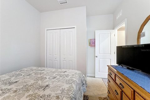 House in Parrish, Florida 3 bedrooms, 140.75 sq.m. № 1883427 - photo 18