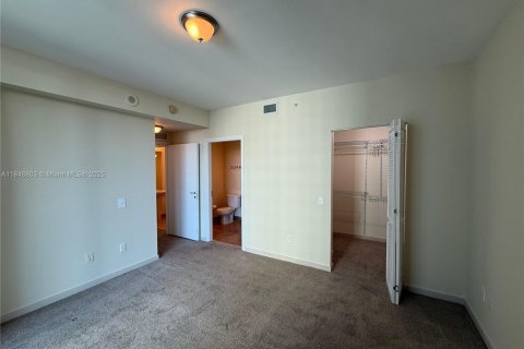 Copropriété à louer à Miami, Floride: 1 chambre, 68.1 m2 № 1962550 - photo 11