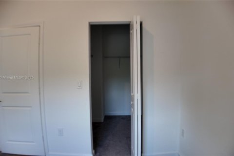 Villa ou maison à vendre à Miami, Floride: 3 chambres, 122.63 m2 № 1922201 - photo 28