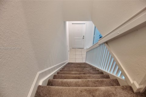 Villa ou maison à vendre à Miami, Floride: 3 chambres, 122.63 m2 № 1922201 - photo 23