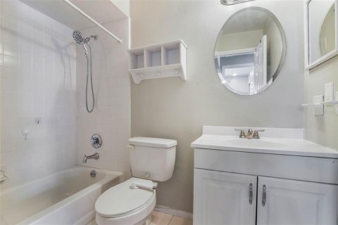 Casa en venta en Casselberry, Florida, 4 dormitorios, 135.08 m2 № 1618625 - foto 18