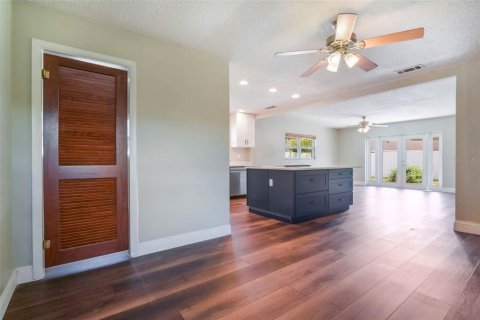 Casa en venta en Casselberry, Florida, 4 dormitorios, 135.08 m2 № 1618625 - foto 5