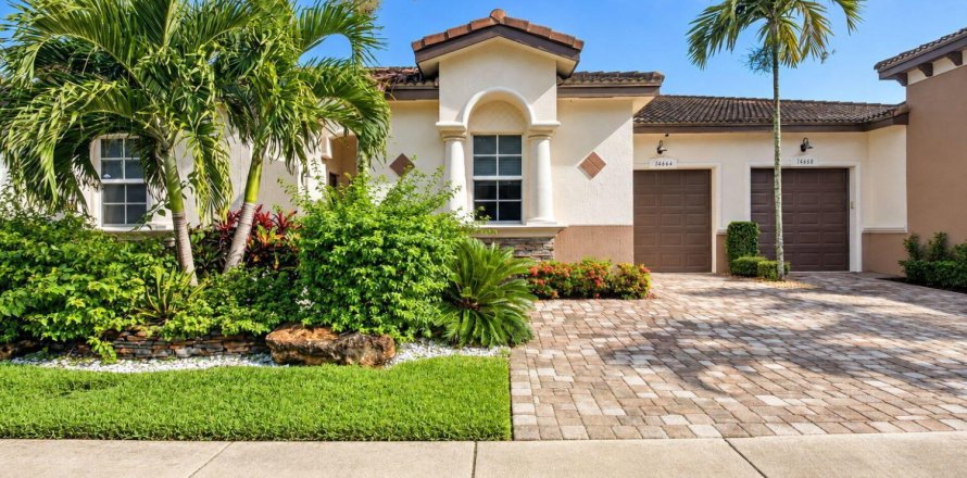 Casa en Delray Beach, Florida 2 dormitorios, 130.62 m2 № 2382053