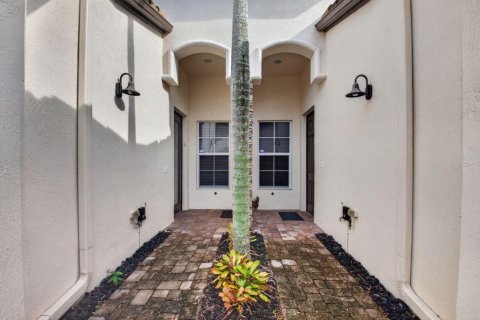 Casa en venta en Delray Beach, Florida, 2 dormitorios, 130.62 m2 № 2382053 - foto 3