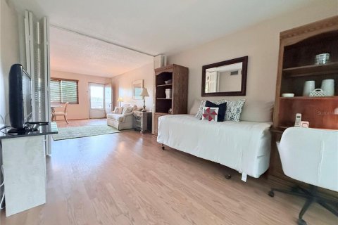 Copropriété à vendre à Bradenton, Floride: 1 chambre, 69.68 m2 № 2208380 - photo 10