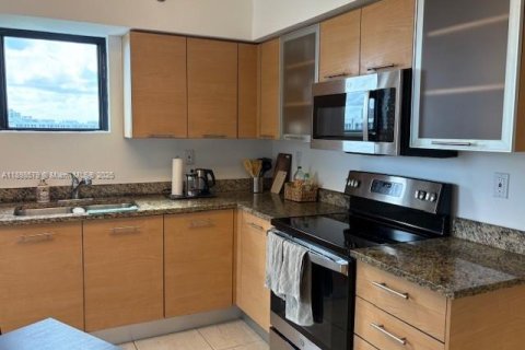 Condominio en alquiler en Aventura, Florida, 2 dormitorios, 120.96 m2 № 1950085 - foto 18