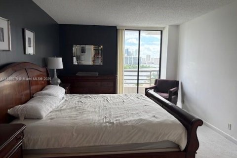 Condominio en alquiler en Aventura, Florida, 2 dormitorios, 120.96 m2 № 1950085 - foto 21