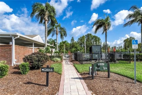 Villa ou maison à vendre à Land O' Lakes, Floride: 2 chambres, 157.75 m2 № 2227422 - photo 29
