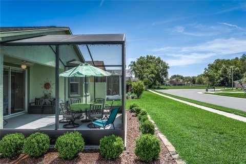 Villa ou maison à vendre à Land O' Lakes, Floride: 2 chambres, 157.75 m2 № 2227422 - photo 23