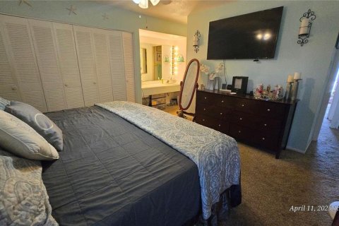 House in Port Charlotte, Florida 2 bedrooms, 104.79 sq.m. № 1636695 - photo 9