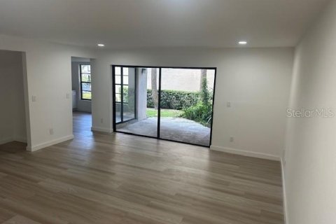 Copropriété à vendre à Tampa, Floride: 2 chambres, 110.65 m2 № 1905169 - photo 11