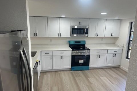 Copropriété à vendre à Tampa, Floride: 2 chambres, 110.65 m2 № 1905169 - photo 3