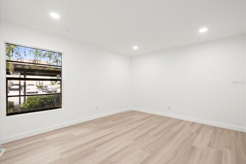 Copropriété à vendre à Tampa, Floride: 2 chambres, 110.65 m2 № 1905169 - photo 16