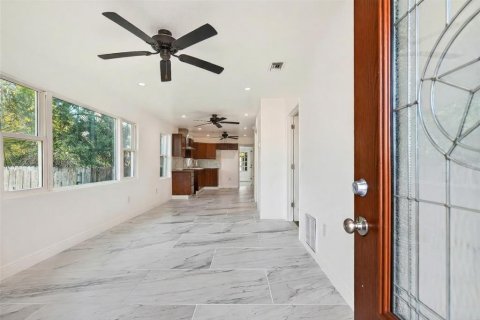House in Ocala, Florida 3 bedrooms, 85.84 sq.m. № 2227068 - photo 3