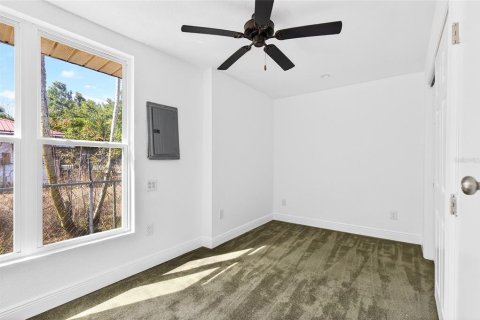 House in Ocala, Florida 3 bedrooms, 85.84 sq.m. № 2227068 - photo 8