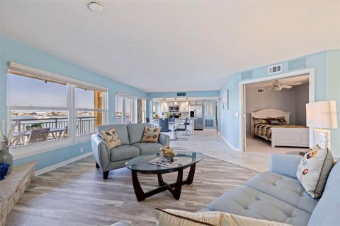 Condominio en venta en Tierra Verde, Florida, 2 dormitorios, 118.91 m2 № 1838825 - foto 9