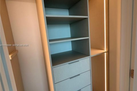 Copropriété à louer à Miami Beach, Floride: 1 chambre, 68 m2 № 2411735 - photo 15