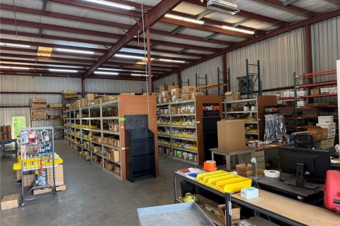 Immobilier commercial à louer à Ocala, Floride: 947.6 m2 № 2283425 - photo 5