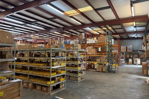 Immobilier commercial à louer à Ocala, Floride: 947.6 m2 № 2283425 - photo 13