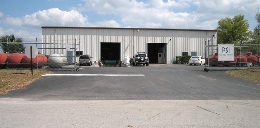 Immobilier commercial à Ocala, Floride 947.6 m2 № 2283425