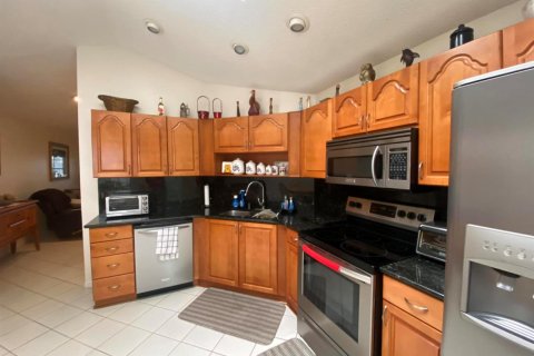 Casa en venta en Boynton Beach, Florida, 2 dormitorios, 150.78 m2 № 2244633 - foto 8