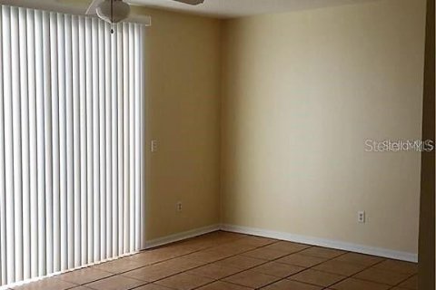 Touwnhouse à louer à Davenport, Floride: 3 chambres, 167.22 m2 № 2139986 - photo 6