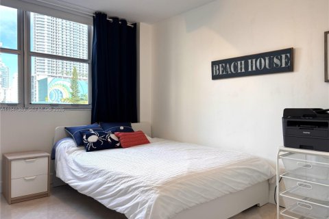 Copropriété à vendre à Hallandale Beach, Floride: 2 chambres, 111.48 m2 № 1999185 - photo 23