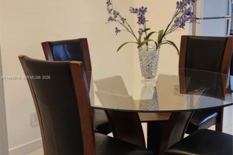 Снять в аренду кондоминиум в Холливуд, Флорида 1 спальня, 66.89м2, № 1999307 - фото 9