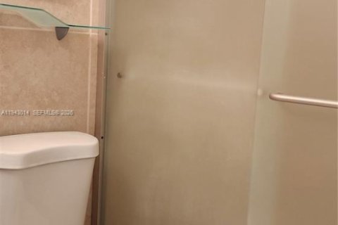 Снять в аренду кондоминиум в Холливуд, Флорида 1 спальня, 66.89м2, № 1999307 - фото 20