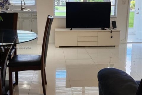 Снять в аренду кондоминиум в Холливуд, Флорида 1 спальня, 66.89м2, № 1999307 - фото 17