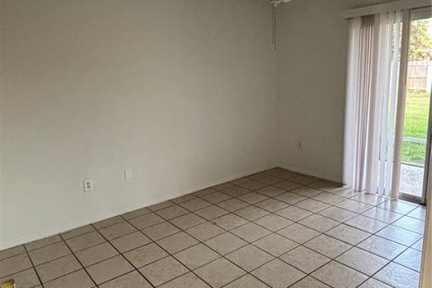 Condominio en venta en Orlando, Florida, 2 dormitorios, 94.11 m2 № 2156176 - foto 17
