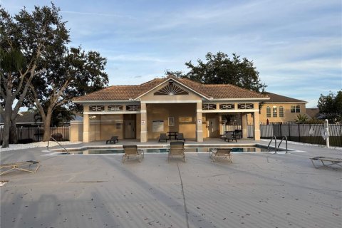 Condominio en venta en Orlando, Florida, 2 dormitorios, 94.11 m2 № 2156176 - foto 25