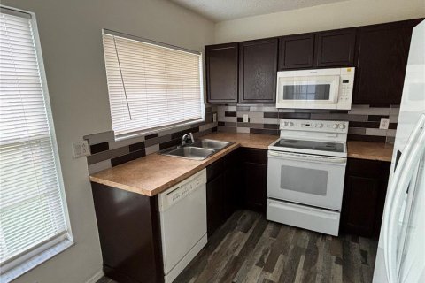 Condominio en venta en Orlando, Florida, 2 dormitorios, 94.11 m2 № 2156176 - foto 7
