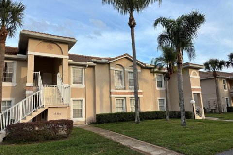 Condominio en Orlando, Florida, 2 dormitorios  № 2156176
