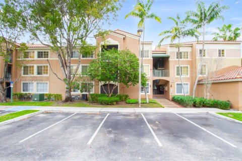 Copropriété à vendre à Coconut Creek, Floride: 3 chambres, 104.52 m2 № 2049403 - photo 3