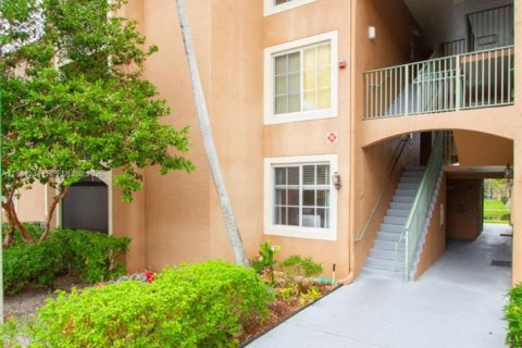 Copropriété à vendre à Coconut Creek, Floride: 3 chambres, 104.52 m2 № 2049403 - photo 4