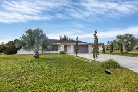 Casa en venta en North Port, Florida, 2 dormitorios, 143.63 m2 № 1822390 - foto 2