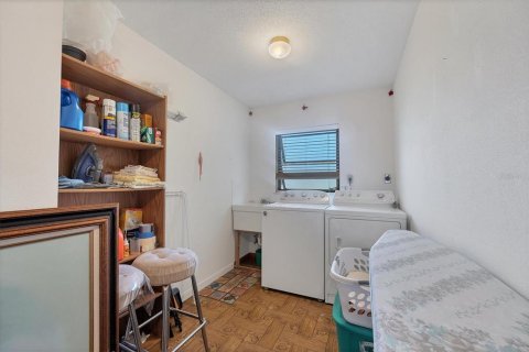 Casa en venta en North Port, Florida, 2 dormitorios, 143.63 m2 № 1822390 - foto 24
