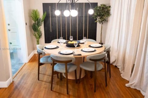 Купить виллу или дом в Холливуд, Флорида 2 спальни, 128.67м2, № 2045951 - фото 15