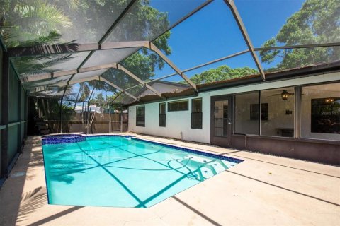 House in Oldsmar, Florida 4 bedrooms, 154.03 sq.m. № 1740595 - photo 27