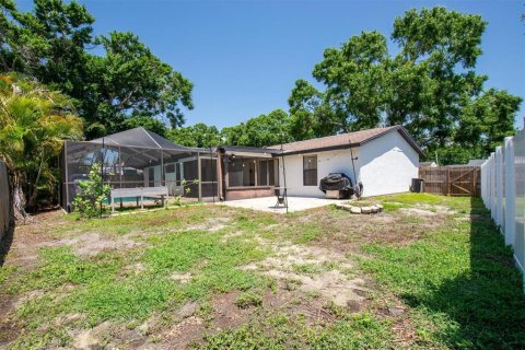 House in Oldsmar, Florida 4 bedrooms, 154.03 sq.m. № 1740595 - photo 30