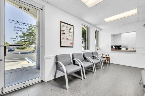 Купить коммерческую недвижимость в Порт-Шарлотт, Флорида 204.38м2, № 2151142 - фото 5