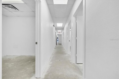 Купить коммерческую недвижимость в Порт-Шарлотт, Флорида 204.38м2, № 2151142 - фото 25