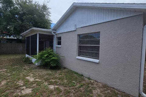 Casa en venta en Port Richey, Florida, 3 dormitorios, 95.69 m2 № 1904714 - foto 2