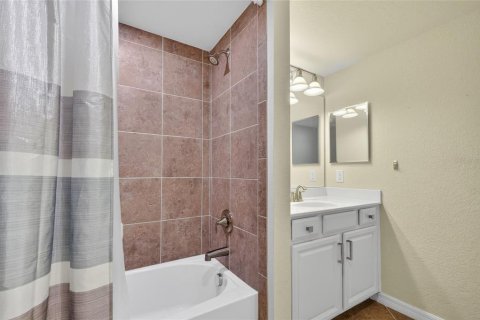 Copropriété à vendre à Venice, Floride: 3 chambres, 158.49 m2 № 2095070 - photo 25
