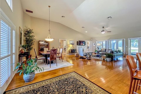 Casa en venta en Apopka, Florida, 3 dormitorios, 268.39 m2 № 1828597 - foto 2