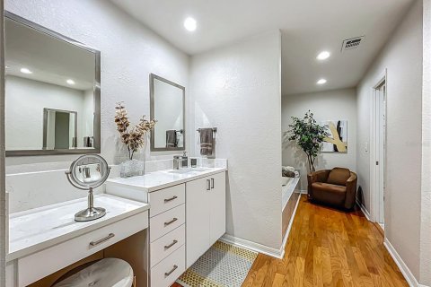 Casa en venta en Apopka, Florida, 3 dormitorios, 268.39 m2 № 1828597 - foto 18