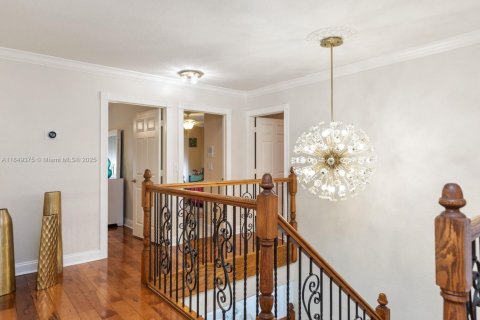 Casa en venta en Miramar, Florida, 4 dormitorios, 319.49 m2 № 1851928 - foto 27